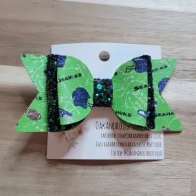 2 Tier NFL Seahawks Bow