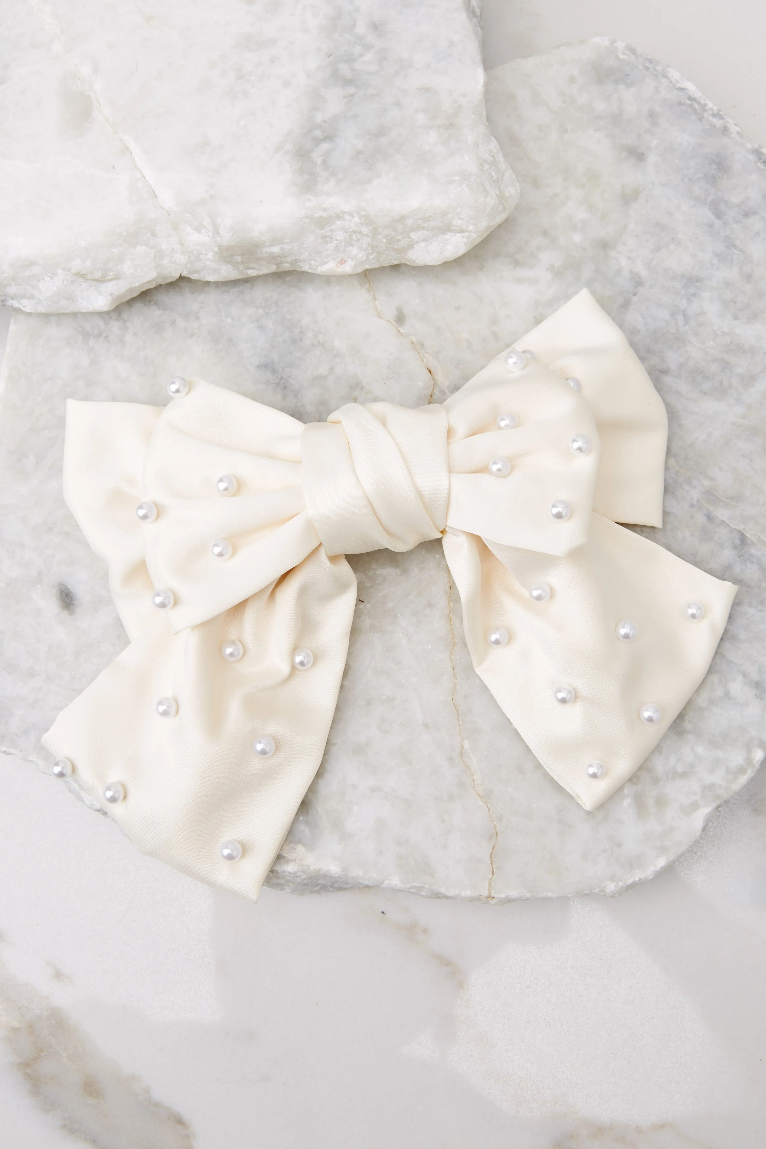 Grab Your Attention Ivory Bow