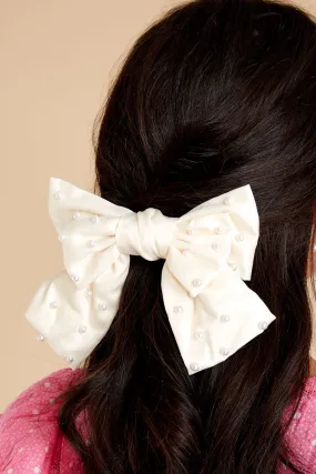 Grab Your Attention Ivory Bow
