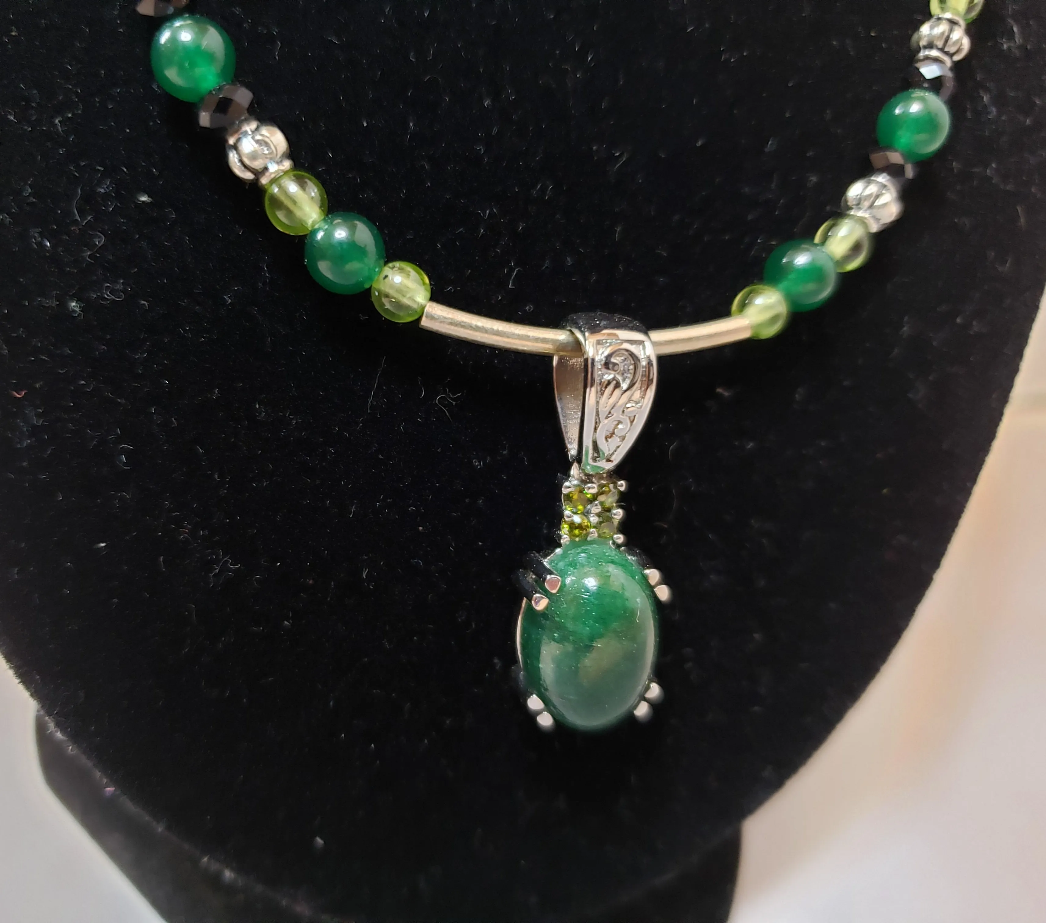 Green Agate, Rounded Peridot & Thai Black Spinel Necklace with Adventurine & Peridot Pendant. Adjustable 19.5"-22" 