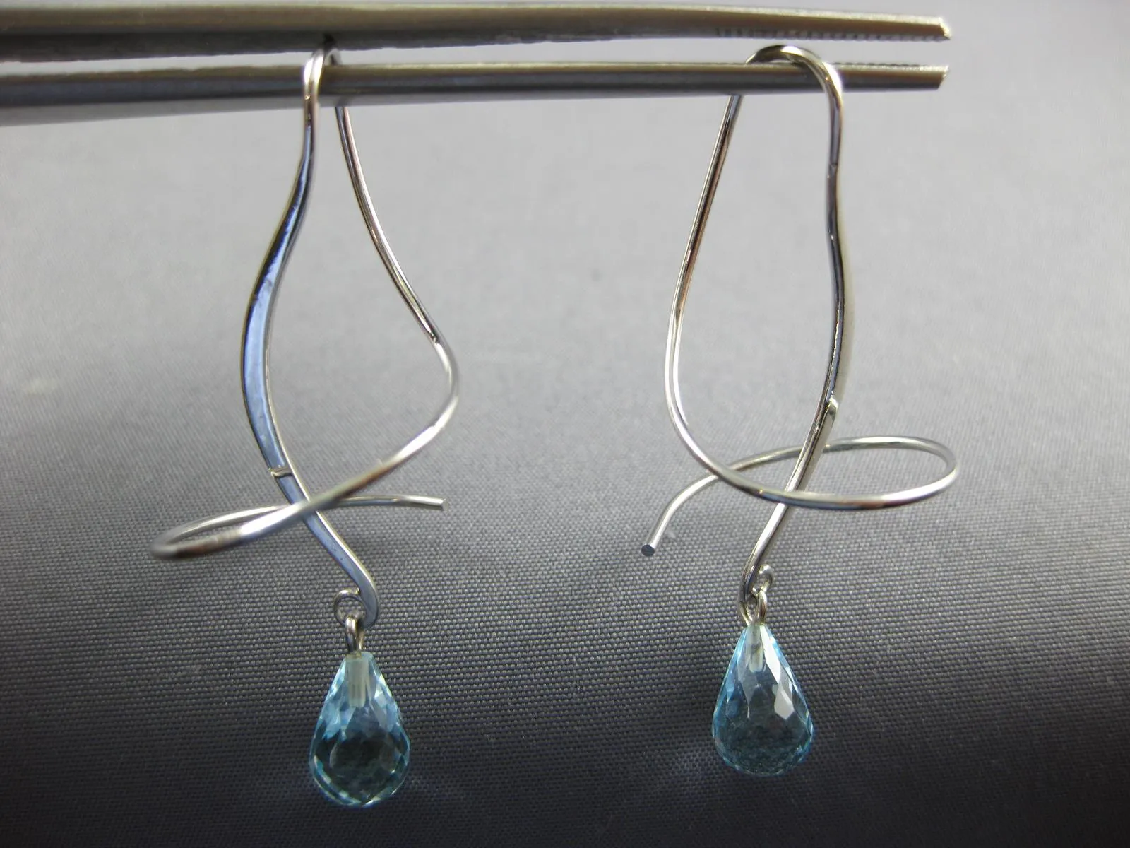 LARGE 4.0CT AAA EF BLUE TOPAZ 14K WHITE GOLD TEAR DROP HANGING EARRINGS #26867