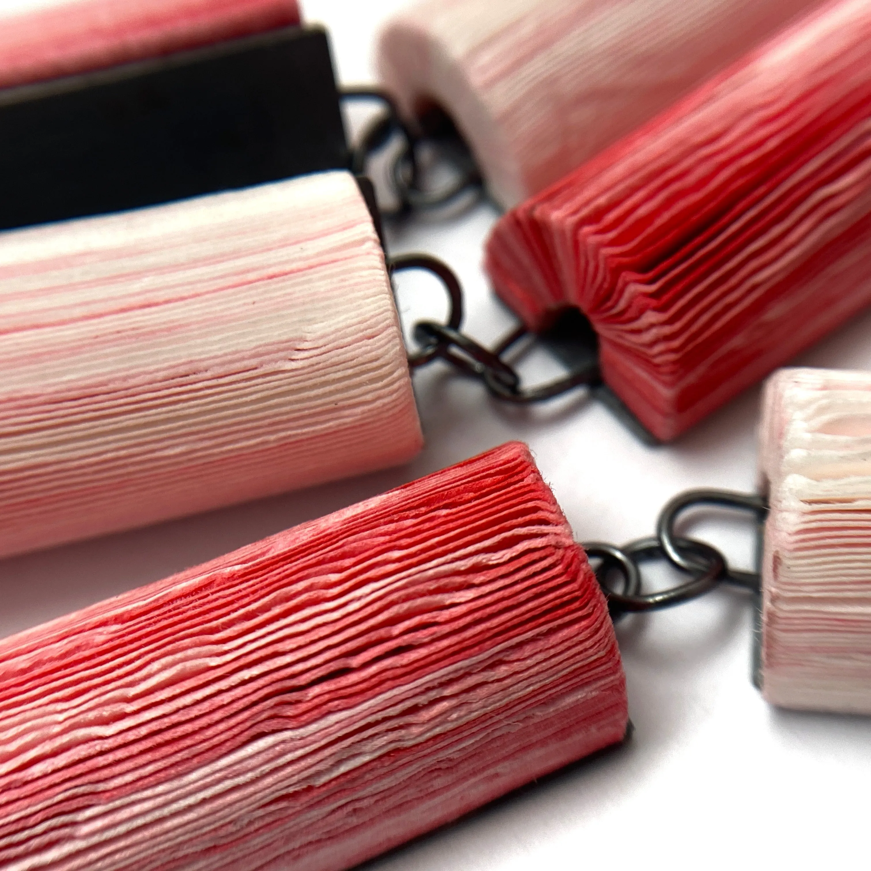 Red Gradient Rectangle Link Necklace