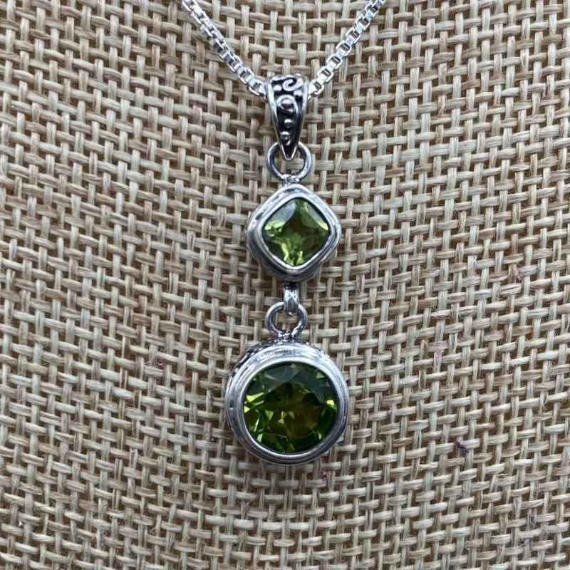Round And Square Peridot Gemstones Silver Necklace