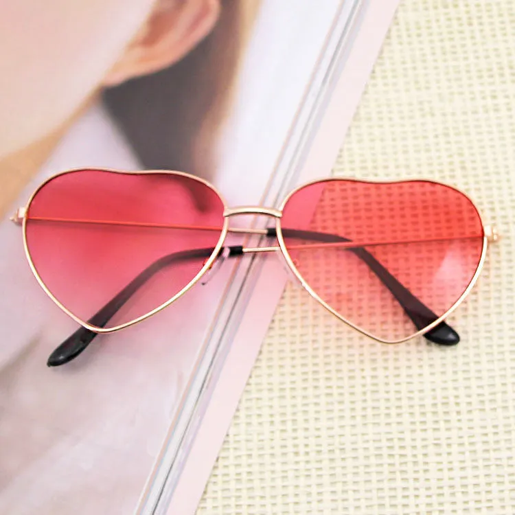 Sunglasses Classic Retro Metal Heart Fashion UV Protection Sun Glasses