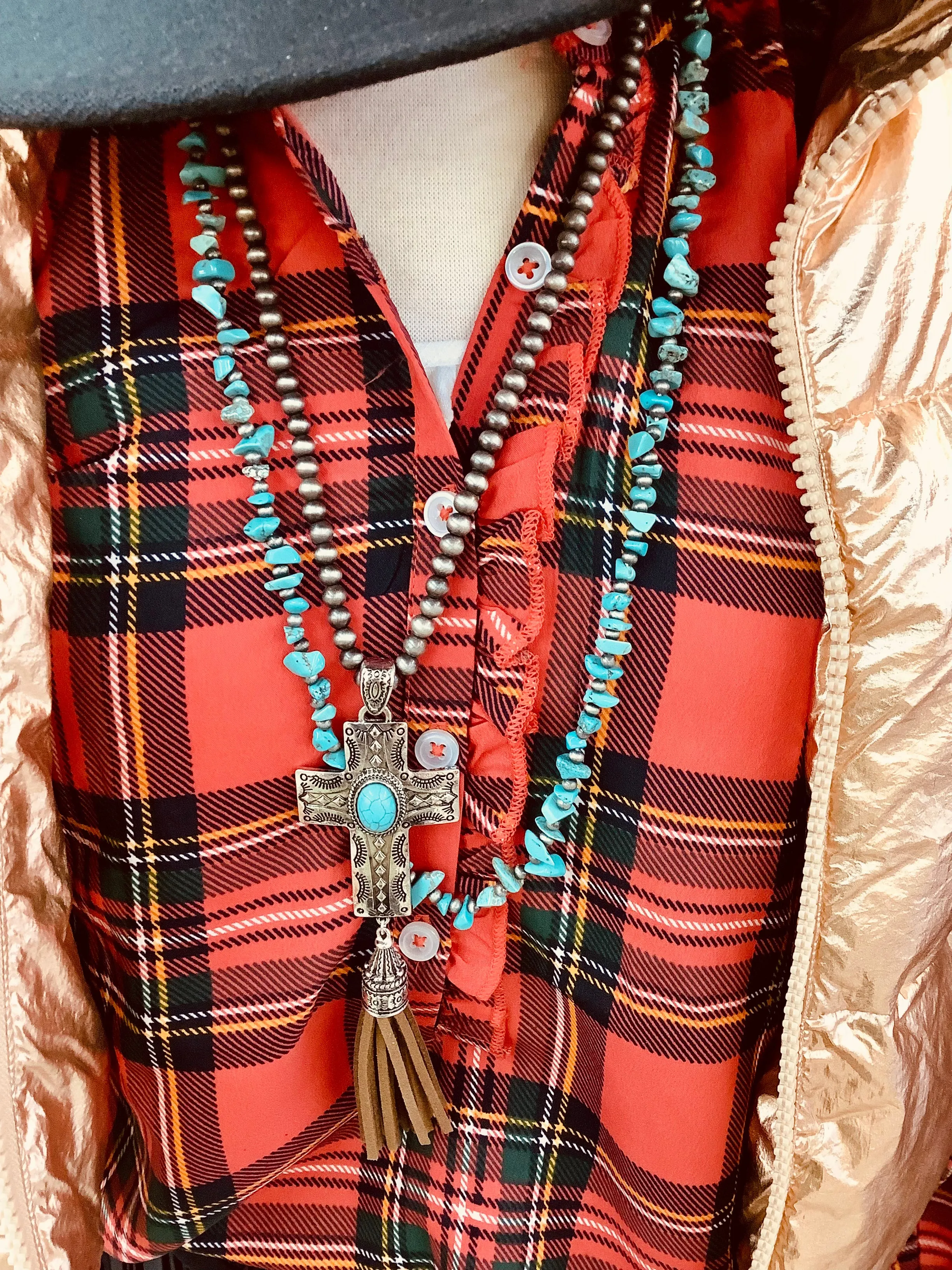 The Sister’s Necklace
