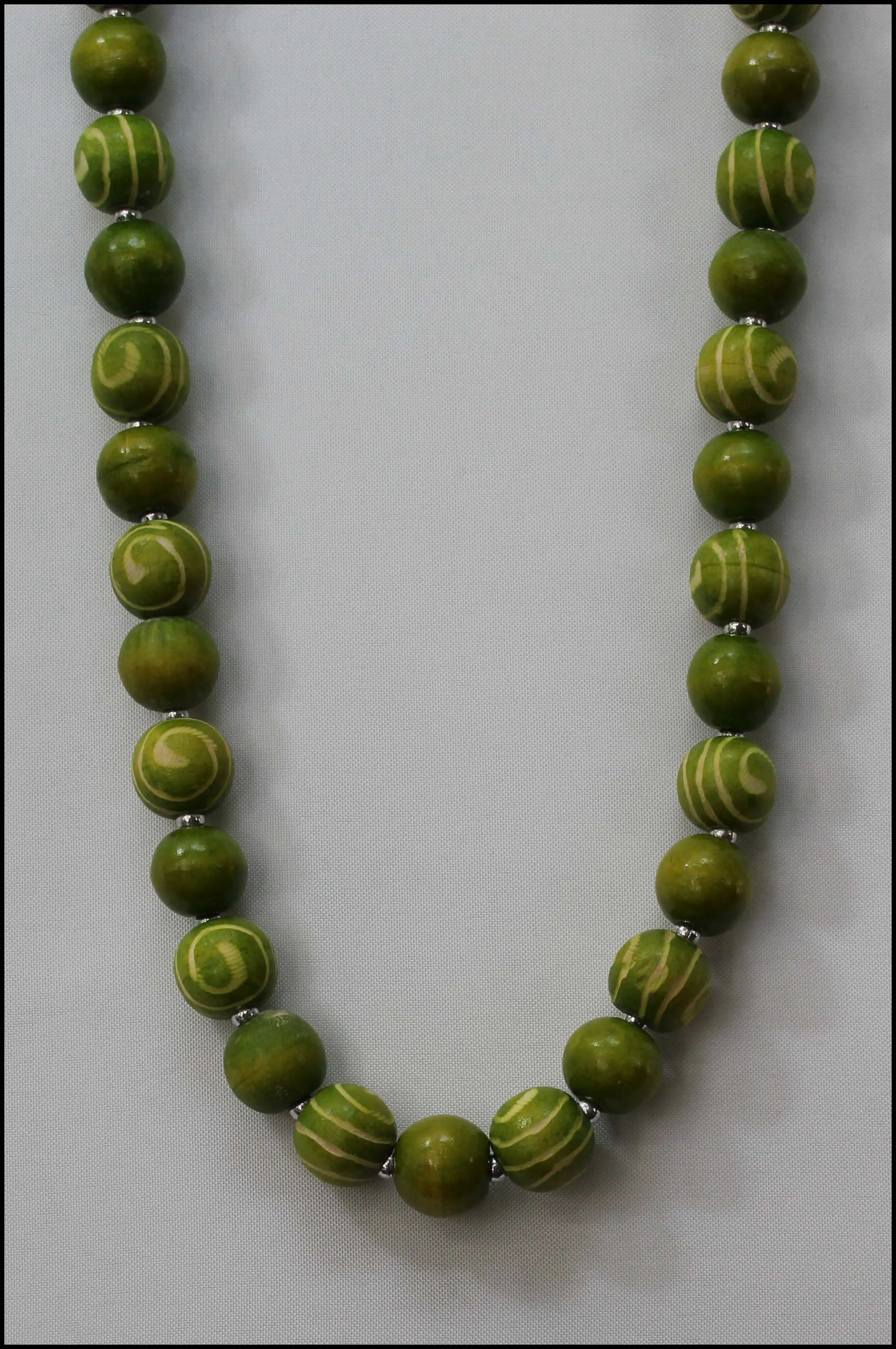 Wood Swirled Bead Necklace
