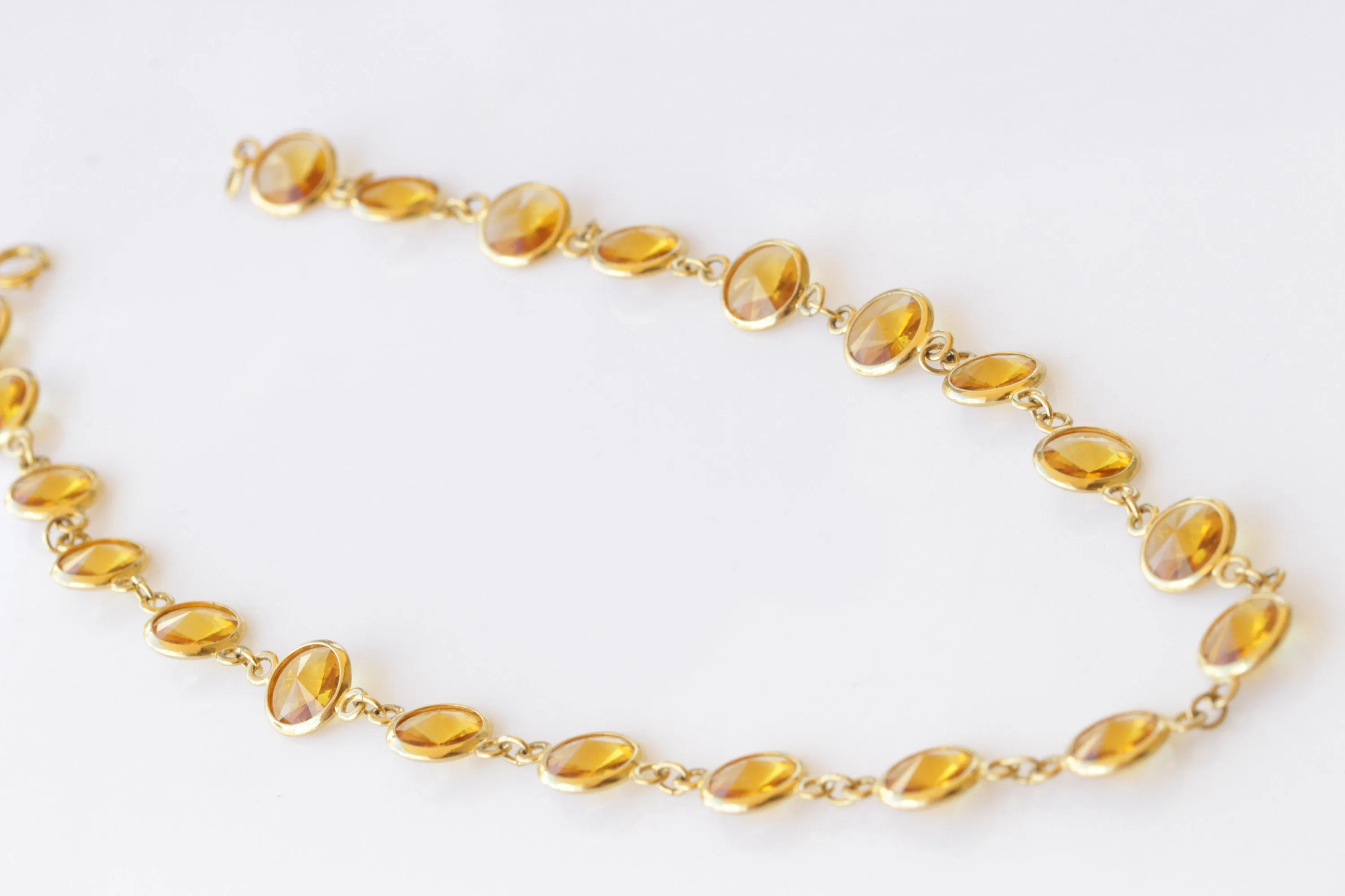 YELLOW GOLD NECKLACE